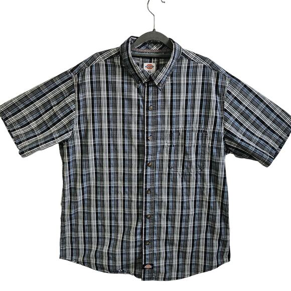Dickies Men's XL Short Sleeved Button Down Shirt Dark Blue Black Checker Plaid - Picture 1 of 4